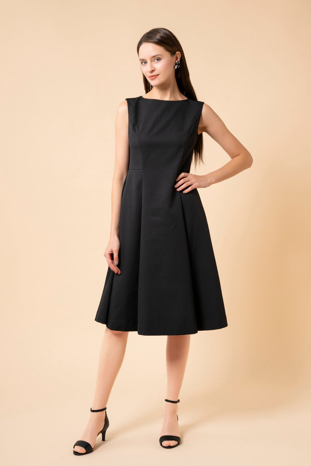 NEW】エレガント無地ノースリーブワンピース | レースワンピース