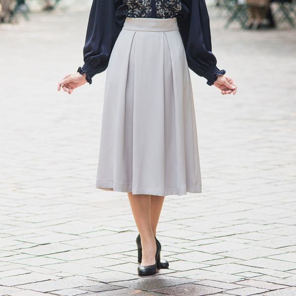 レア　APEE スカート　ラインストーン　パイルスカート　② 50％OFF】タックフレアースカート | レースワンピースやブラウス