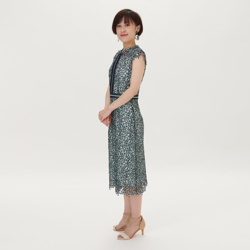 【30%OFF】小花柄総レースワンピース