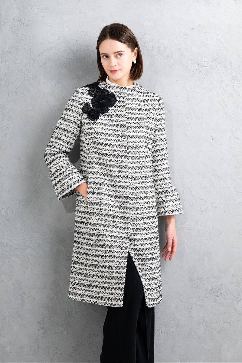 【NEW】刺繍入りツイードコート