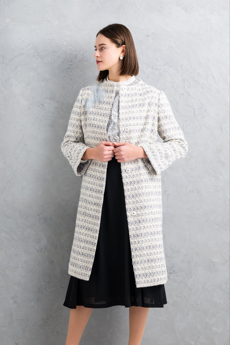 【NEW】刺繍入りツイードコート