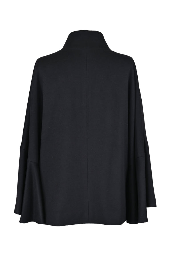 【NEW】ピュアカシミヤ・ケープ風コート