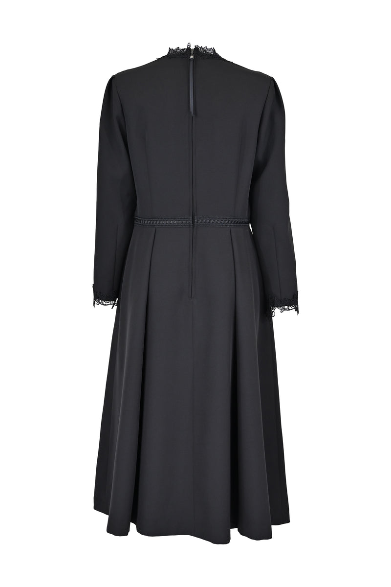 【NEW】ベルベットレースアクセントワンピース