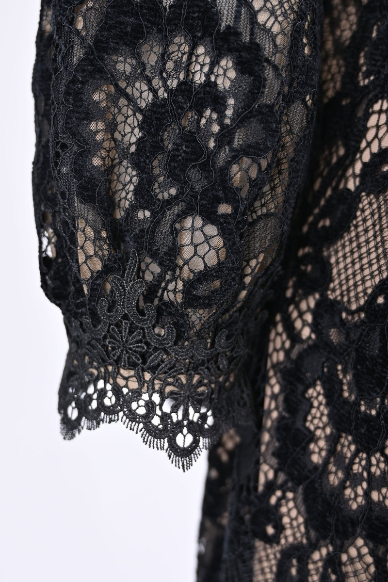 【NEW】ベルベットレースワンピース