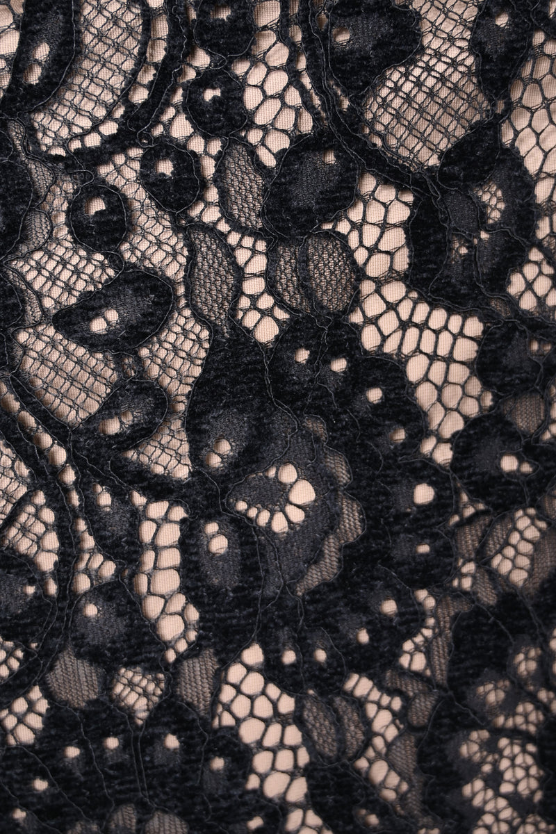 【NEW】ベルベットレースワンピース