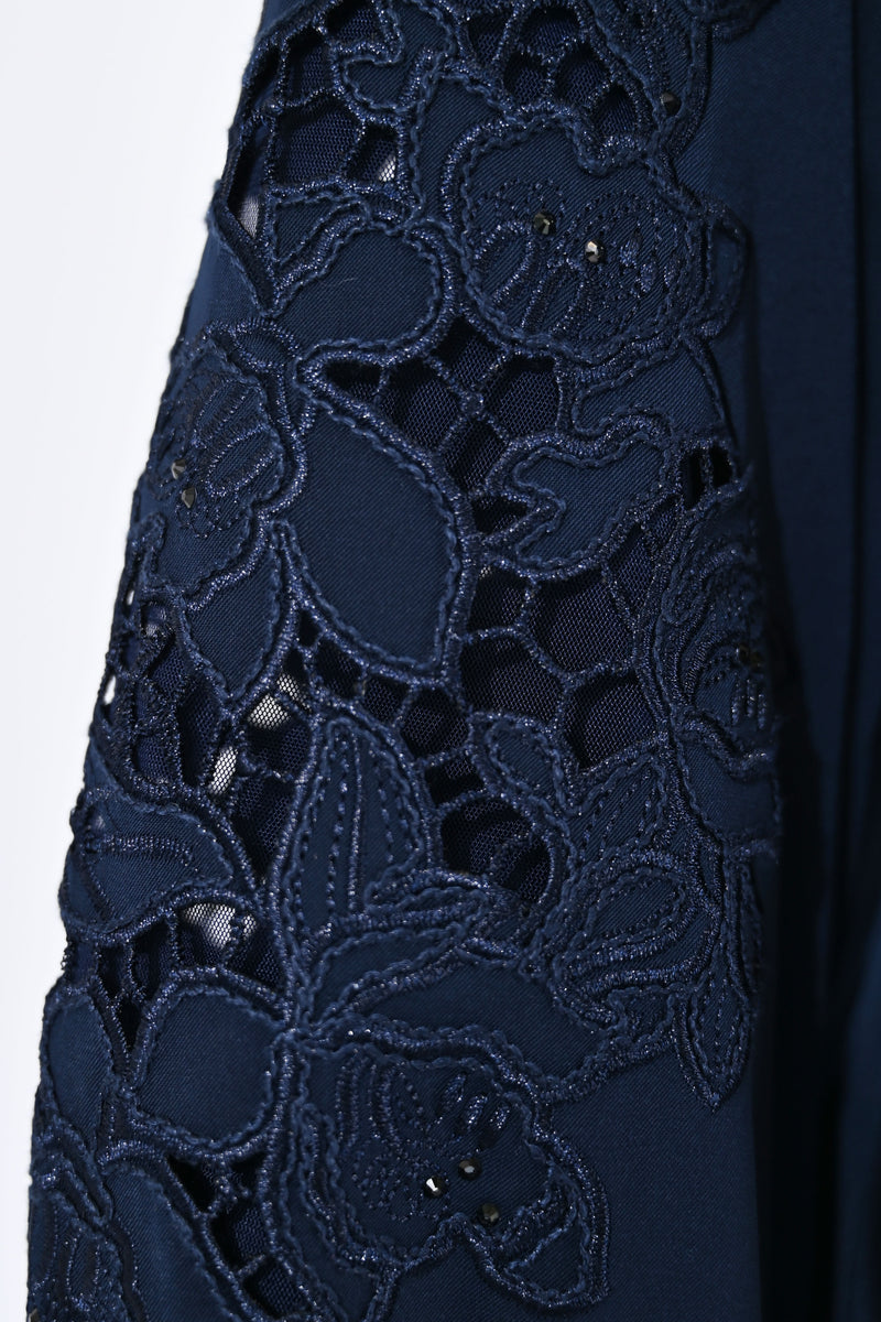 【NEW】刺繡ラインストーンプルオーバー