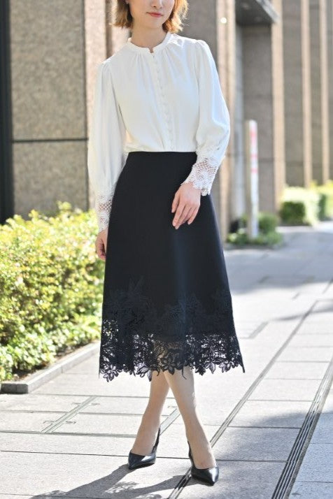正統派に宿る、柔らかな色香