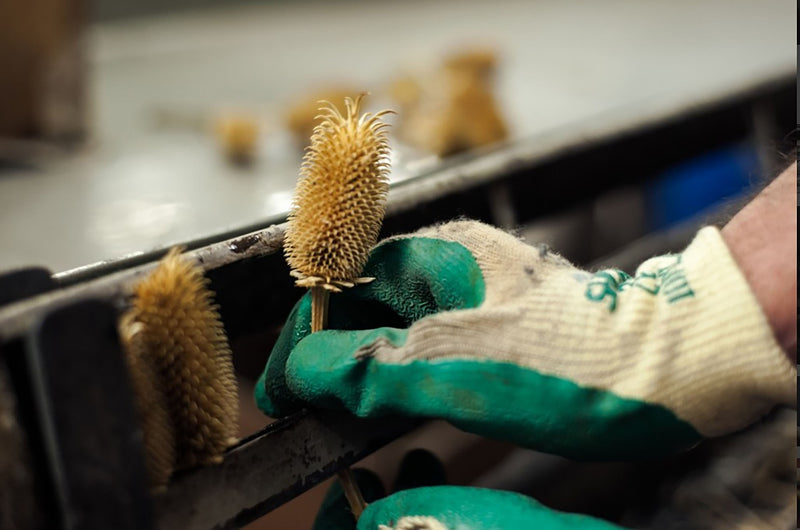 【NEW】ピュアカシミヤ・ケープ風コート