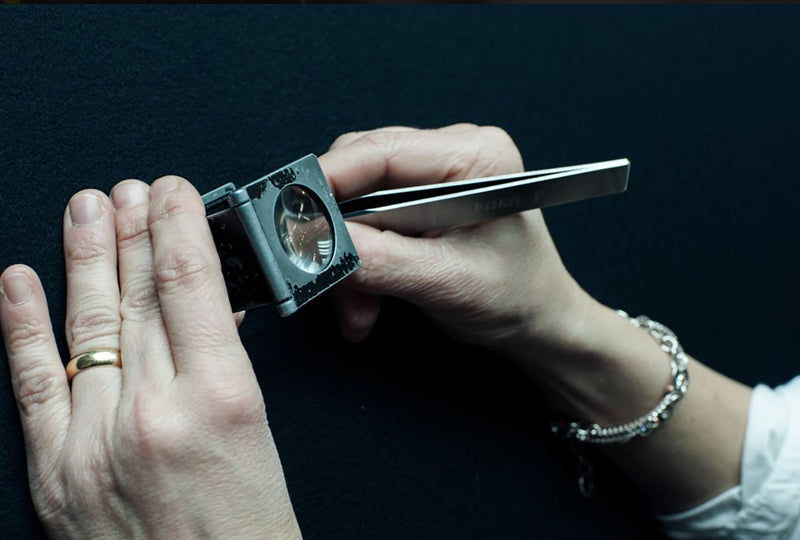 【NEW】ピュアカシミヤ・ケープ風コート