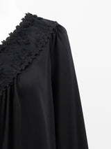 [70% OFF] Floral Embroidered Blouse 