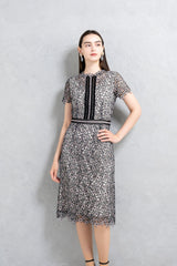 [50% OFF] Small Floral Print Lace Dress