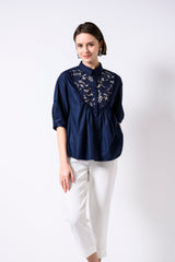 [50% OFF] Lace-trimmed blouse 