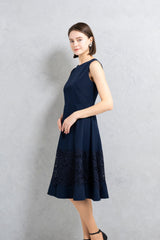 【50%OFF】フィット＆フレアワンピース