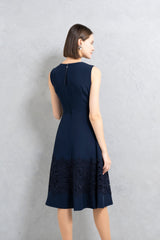【50%OFF】フィット＆フレアワンピース