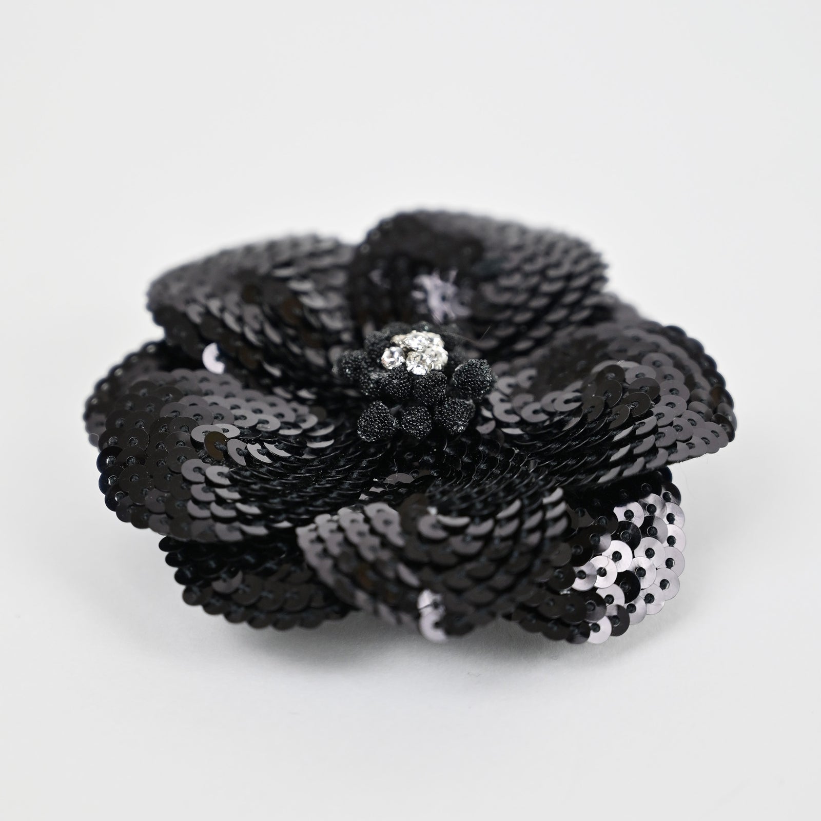 50％OFF】花スパンコール刺繍 コサージュ – CHRISCELIN